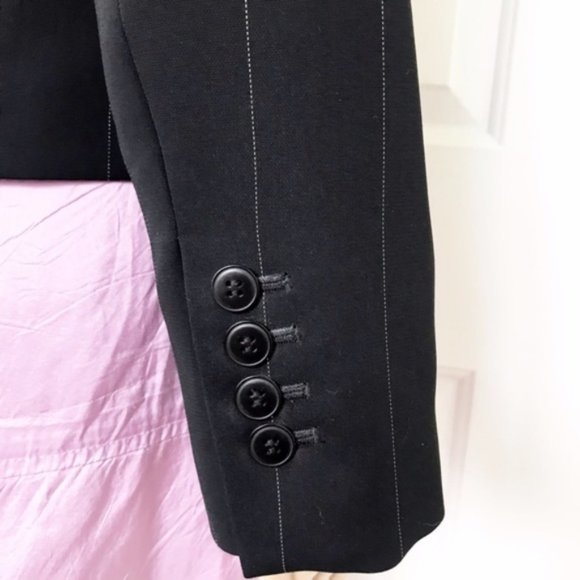 LOFT Pinstripe Black and white two button blazer size 4 - Picture 6 of 7